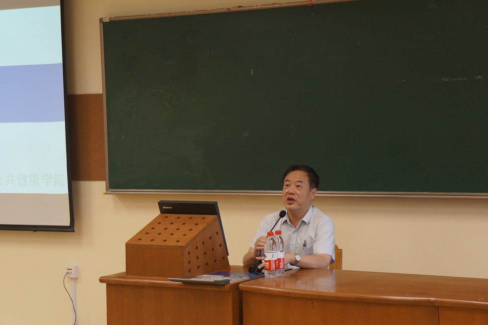 公共健康学院2018年度迎新工作顺利开展