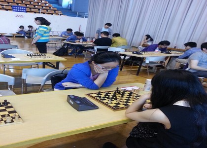 热烈祝贺开云电竞官网下载安卓荣获上海市第十五届运动会（高校组）国际象棋女子团体亚军