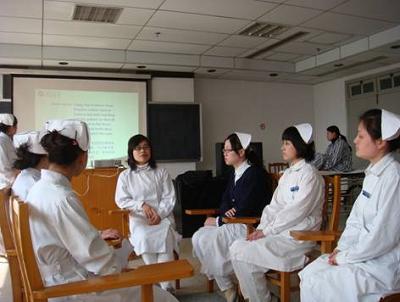 护理英语沙龙活动曙光医院举行