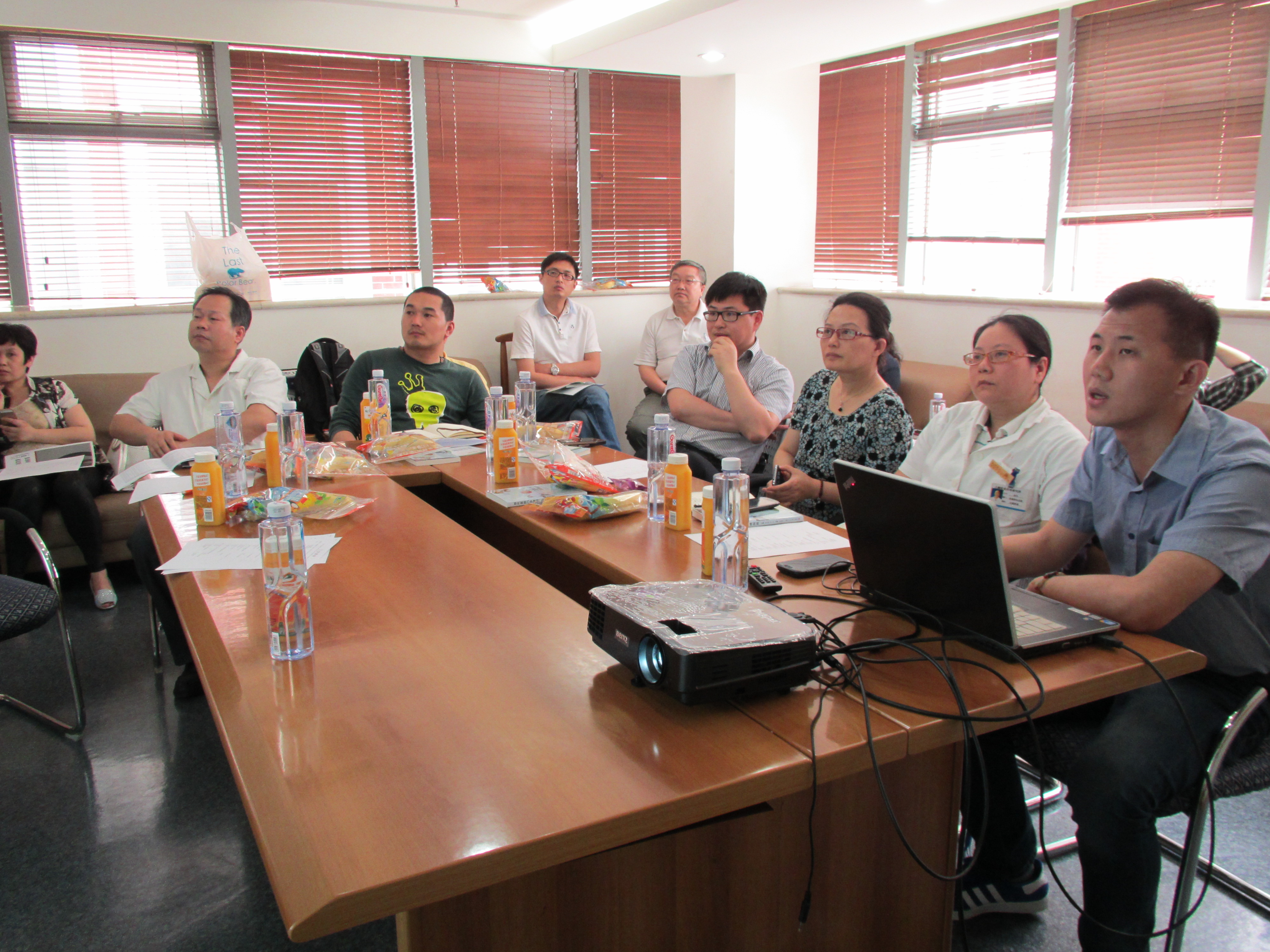 开云电竞官网下载安卓门诊管理学组专题学习会议顺利召开