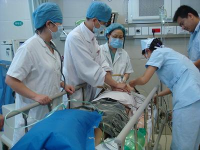 上海市中医医院开展批量伤员急救演练