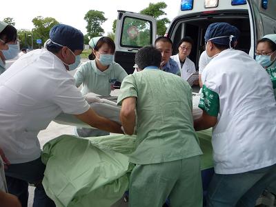 曙光医院近期开展急救演习