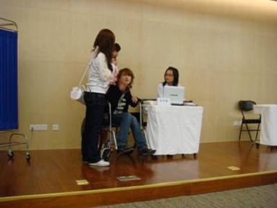 庆祝5.12国际护士节护理英语情景剧汇演