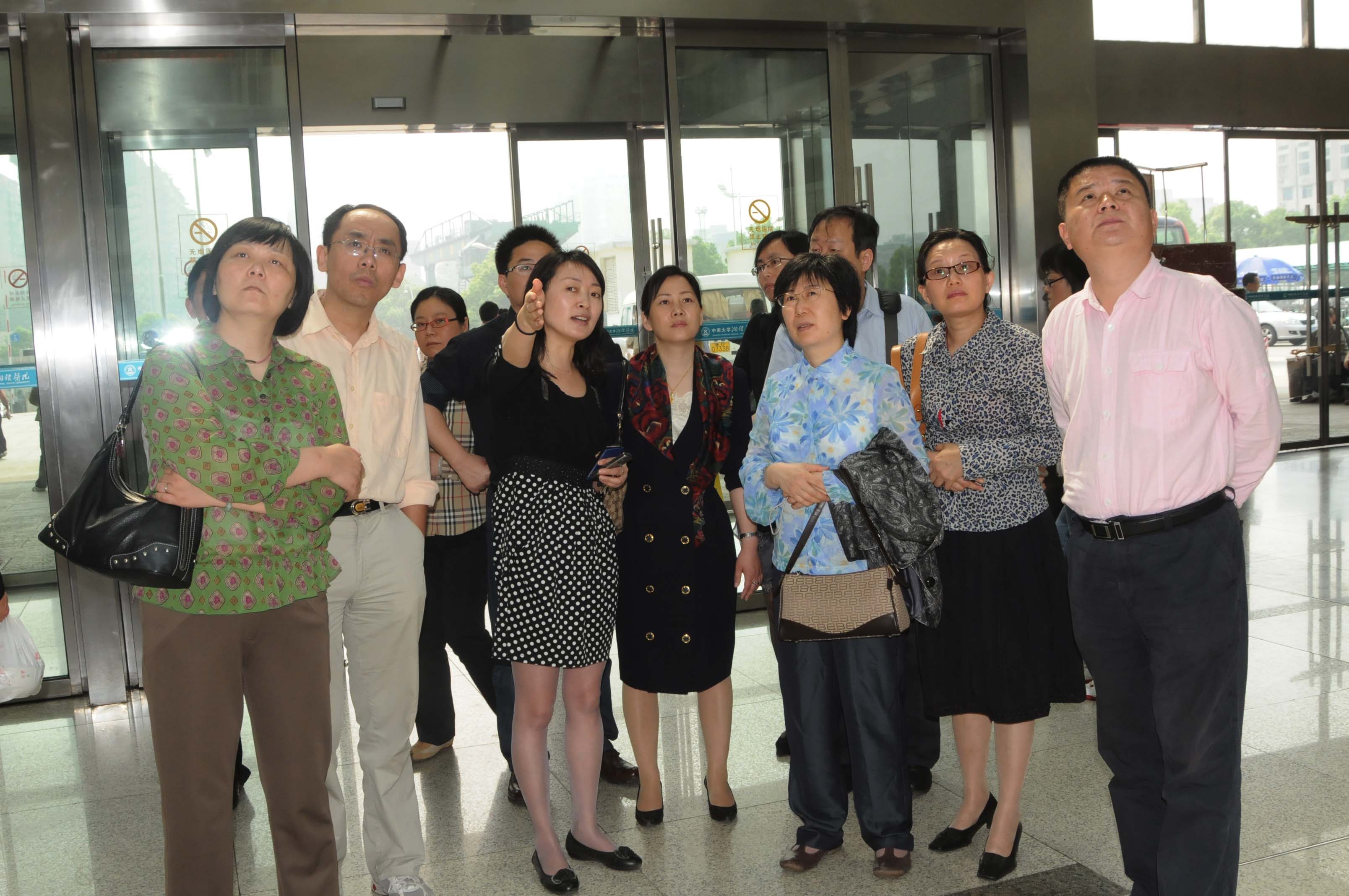 大学附院门急诊管理学组赴中南大学附属湘雅医院 参观学习