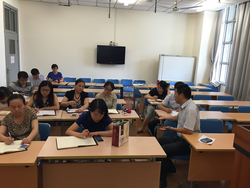 中药学院“全员育人―服务学生成长导师团”项目启动暨研讨会顺利举行